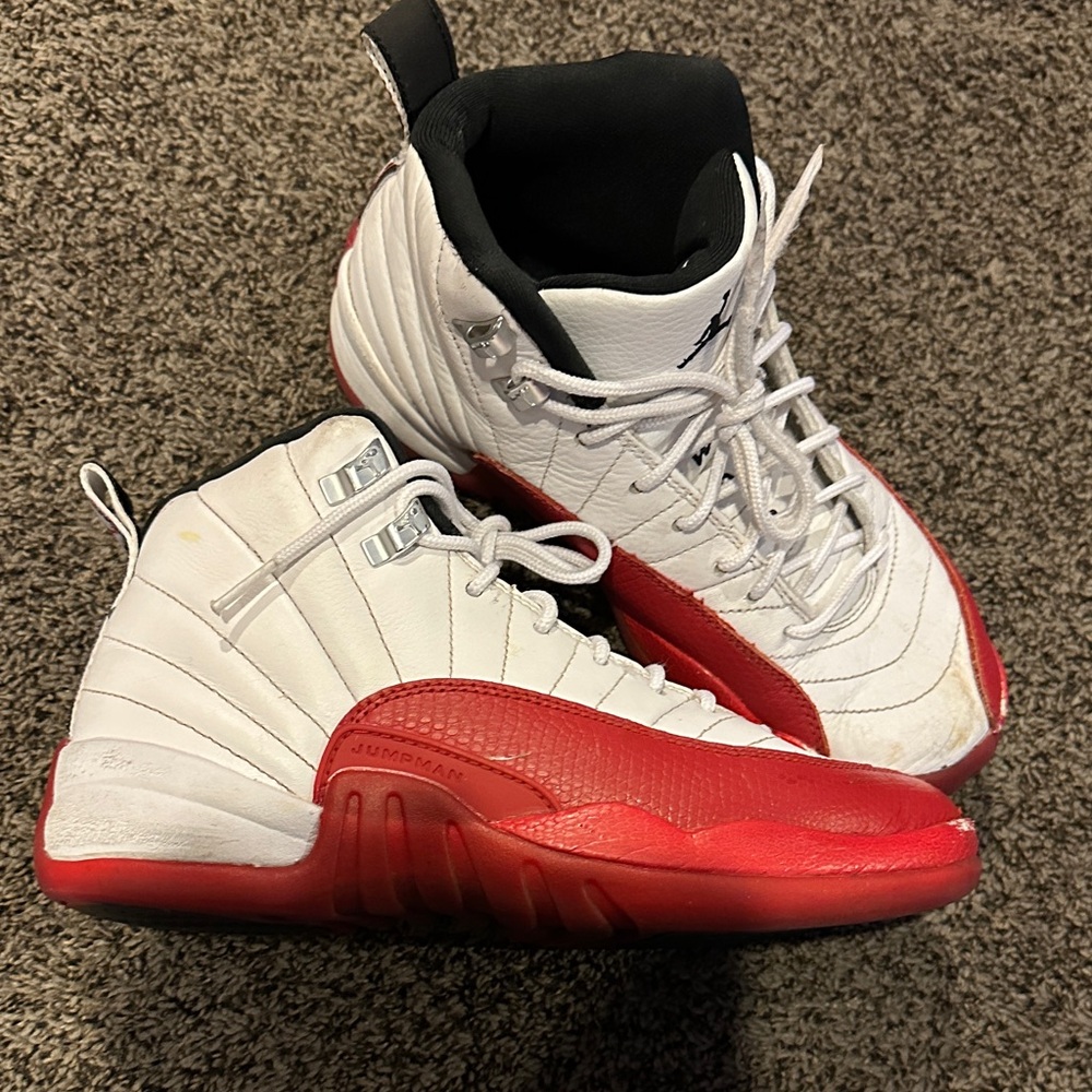 Nike air Jordan 12 Cherry size 5.5   Red High-Top Sneakers